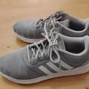 Adidas Men's Light Gray and White Sneakers